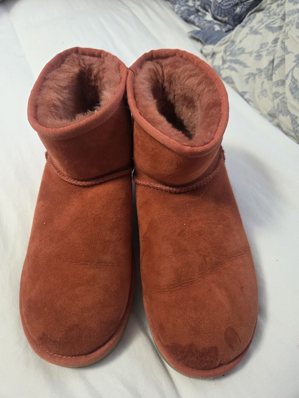 Womans Cozy Shearling-Lined Suede Boots - Rust